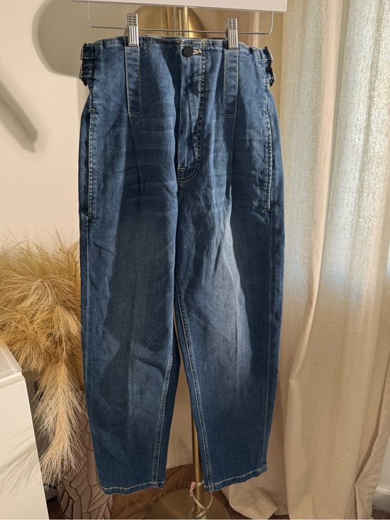 Colovos Denim - Colovos Buckle Jean Medium Fade Pleated High Rise Tapered Denim | 2